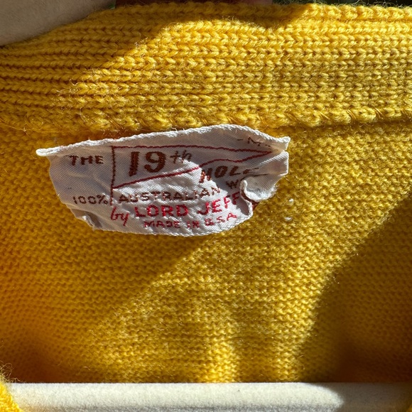 Vintage Wool sweater button down cardigan - Picture 3 of 4